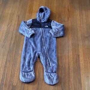The North Face Kids Gray and Black One Piece Footie
